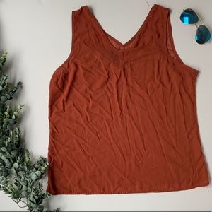 INC International Concepts women’s top in large